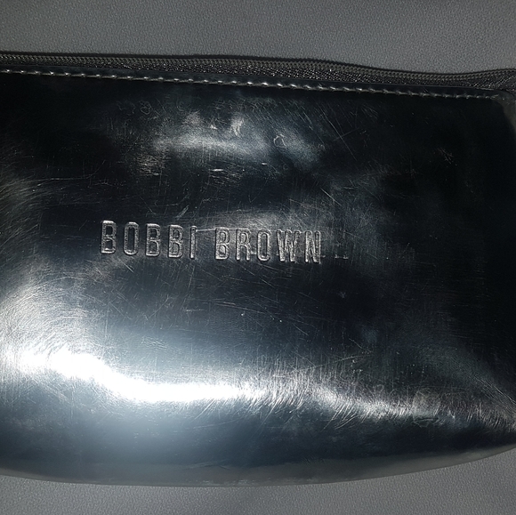 Bobbi Brown Metallic Silver Makeup Bag Cosmetic Case Wristlet Wallet Purse - Picture 8 of 16
